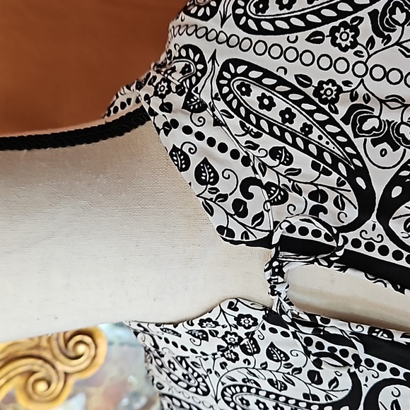 Maeve Paisley Print Dress - Picture 3 of 8